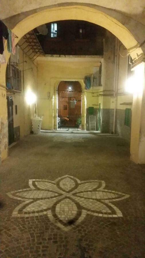 Apartamento Il Volo Del Gabbiano Nápoles Exterior foto