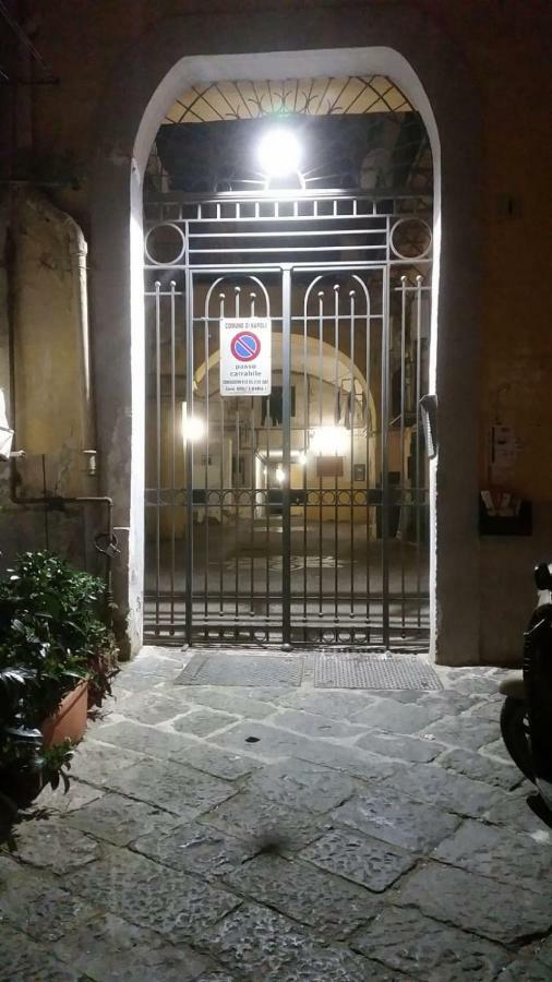 Apartamento Il Volo Del Gabbiano Nápoles Exterior foto